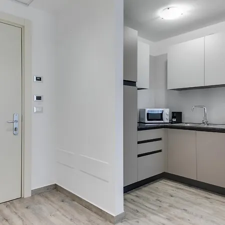 Elegance - Siroli Collection Hotel apartamentowy 3*