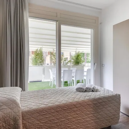 Elegance - Siroli Collection 3* Cervia