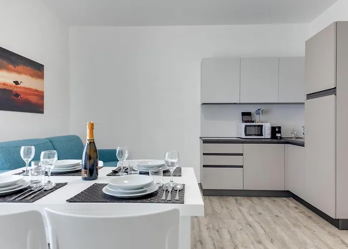 Elegance - Siroli Collection Aparthotel Cervia