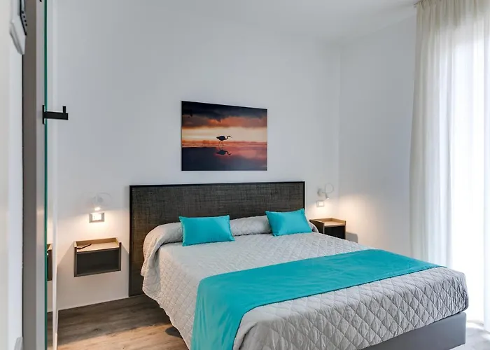 Aparthotel Elegance - Siroli Collection