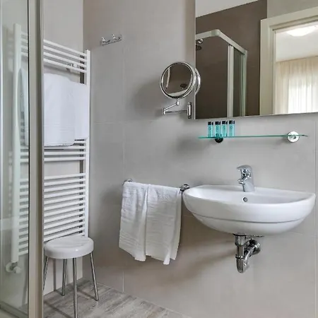 Elegance - Siroli Collection Cervia