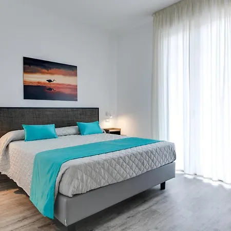 Aparthotel Elegance - Siroli Collection