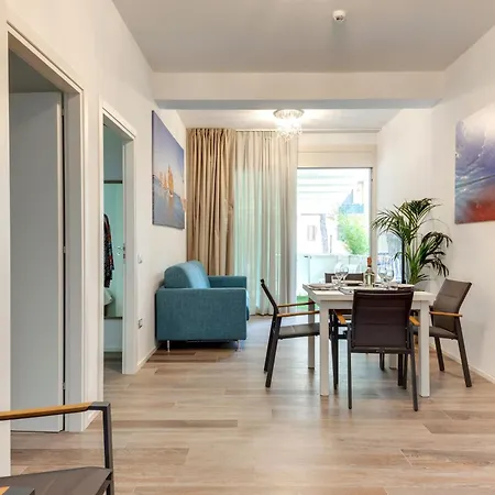 Elegance - Siroli Collection Aparthotel 3*