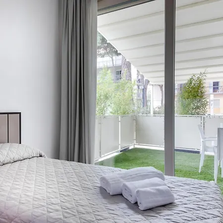 Elegance - Siroli Collection Apartahotel Cervia