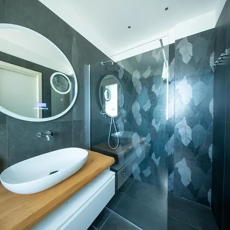Aparthotel Elegance - Siroli Collection Cervia
