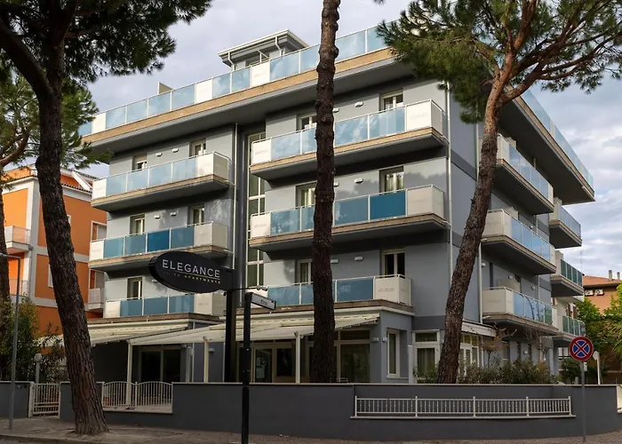 Elegance - Siroli Collection Lägenhetshotell Cervia