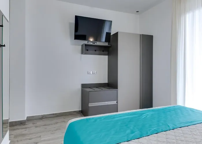 Elegance - Siroli Collection Aparthotel Cervia