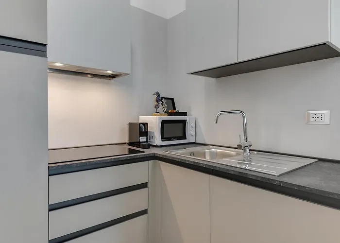 Lägenhetshotell Elegance - Siroli Collection